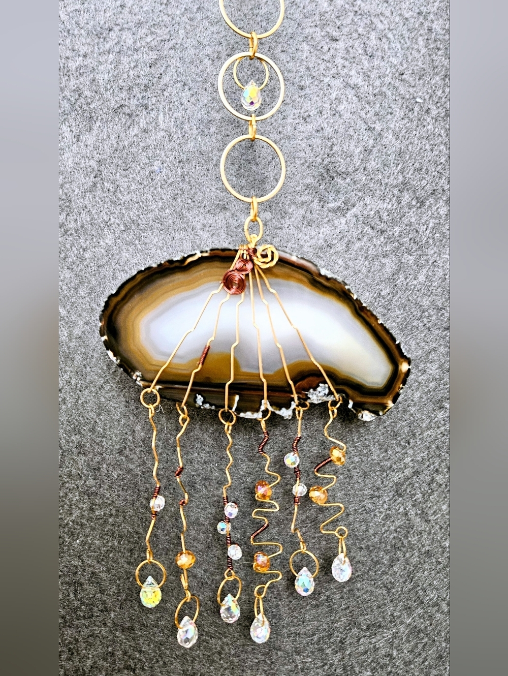 Jellyfish Gold Agate Slice Suncatcher with Crystal Drops